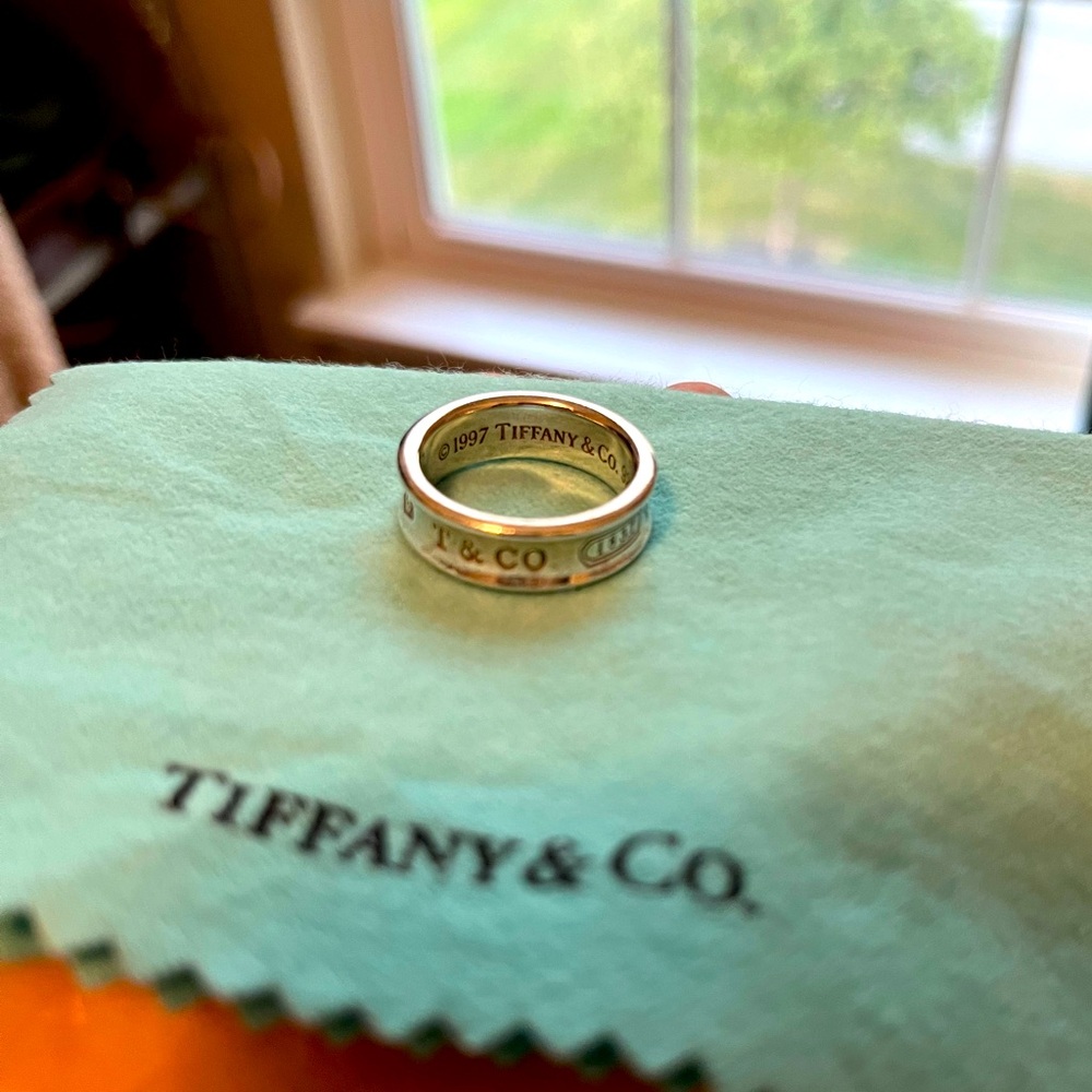 T & Co. Wide Tiffany Ring
